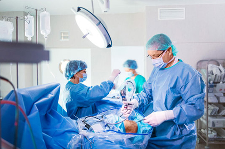 中國骨科植入醫(yī)療器械行業(yè)市場規(guī)模及細分市場分析